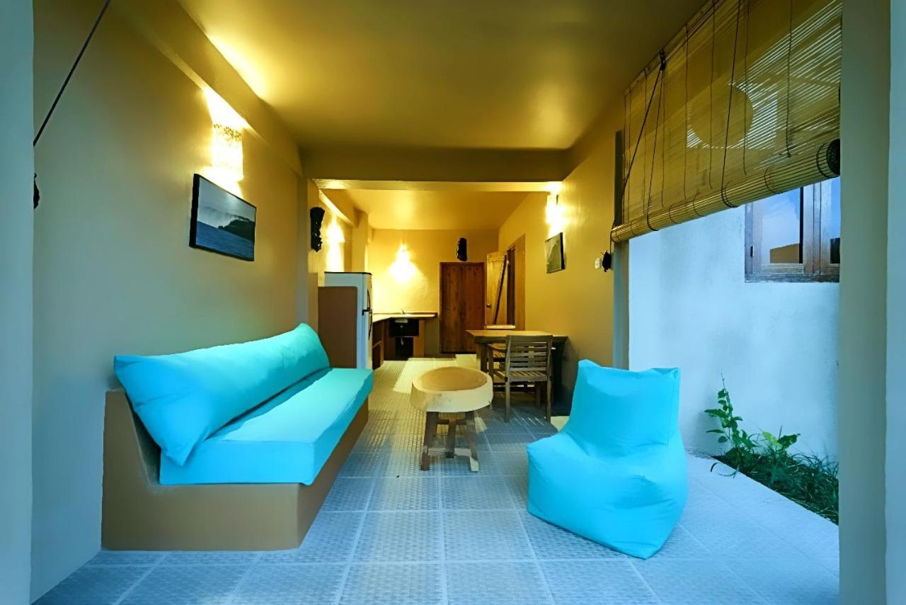 Bruce'S Hideout Hotel Bumbang Exterior photo